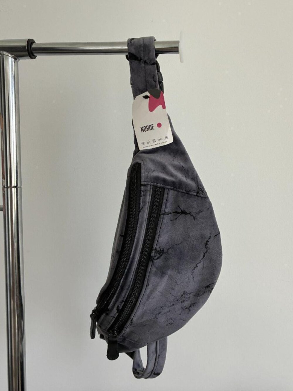 Velvet Belt Bag – Small-Batch Colombian Design